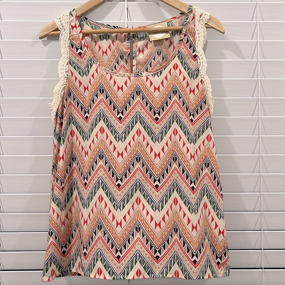 Alythea Small chevron Axtec print blouse, crochet lace accents